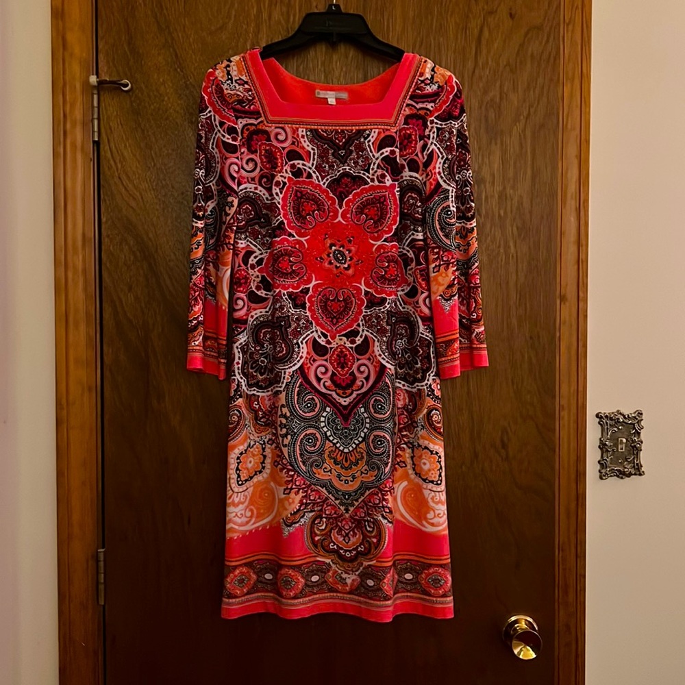 Signature Camryn Orange printed dress Size 4